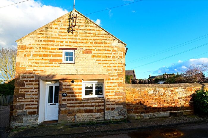 2 Bedroom Cottage For Sale In Church Close, Caldecott, Market Harborough, Rutland, LE16