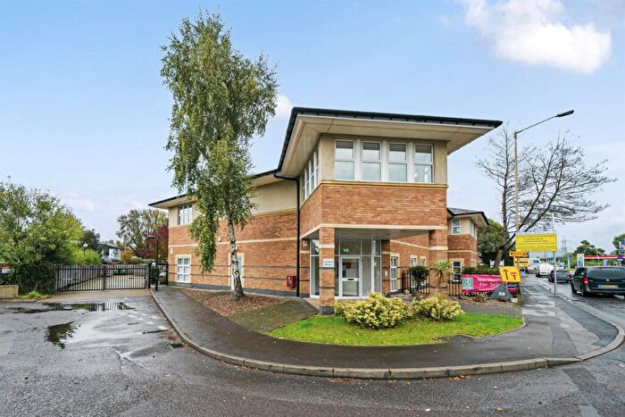 2 Bedroom Apartment To Rent In Cadogan House, Rose Kiln Lane, Reading, RG2