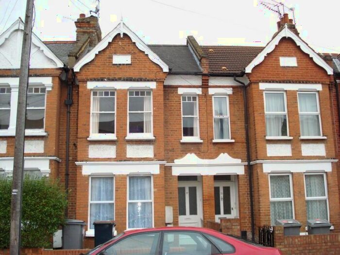 1 Bedroom Flat To Rent In Windsor Road, Willesden, NW2