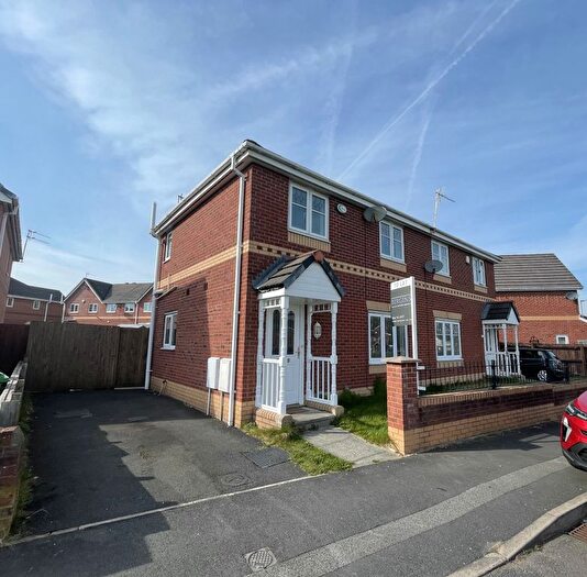 2 Bedroom Semi Detached House For Sale In Drake Avenue, Wythenshawe, Manchester, M22