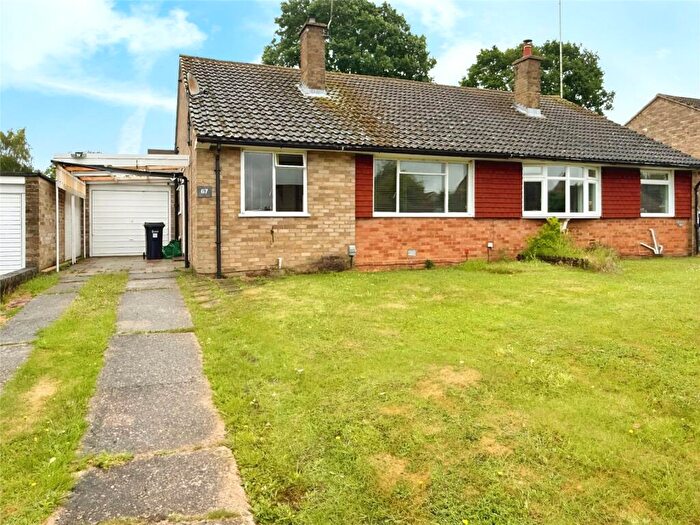 2 Bedroom Bungalow For Sale In Sewell Avenue, Wokingham, Berkshire, RG41