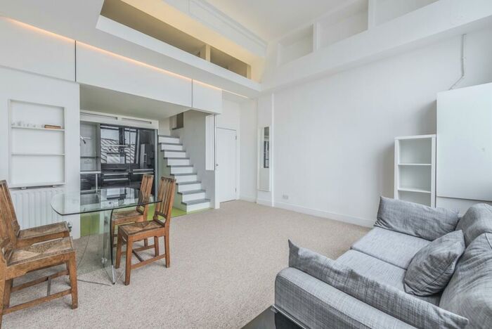 1 Bedroom Flat To Rent In Lewisham Way London, SE14