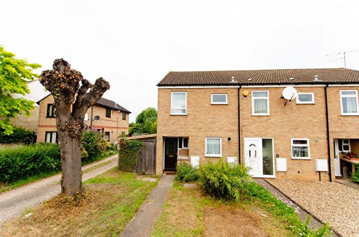 3 Bedroom End Of Terrace House To Rent In High Street, Chesterton, Cambridge, CB4