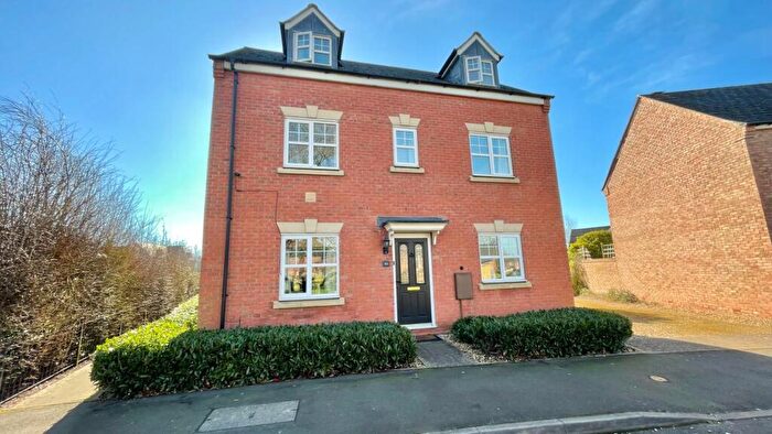 4 Bedroom Detached House For Sale In Betjeman Road, Stratford-upon-Avon, CV37