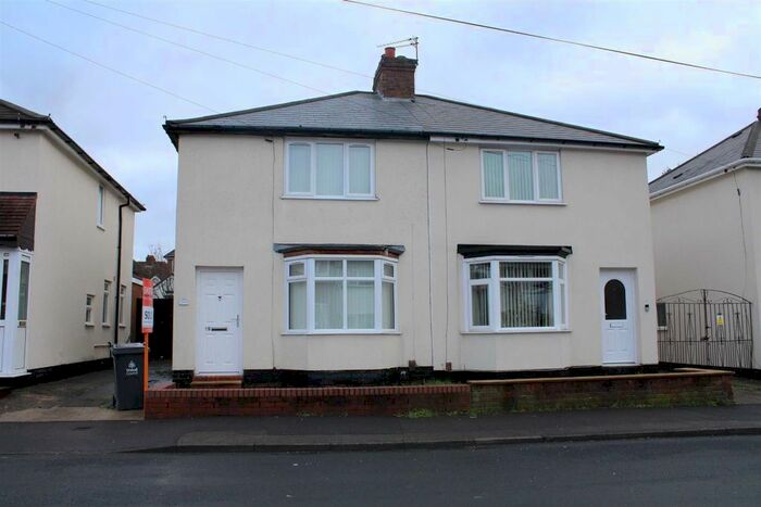 3 Bedroom Semi-Detached House To Rent In Lister Street, Willenhall, WV13