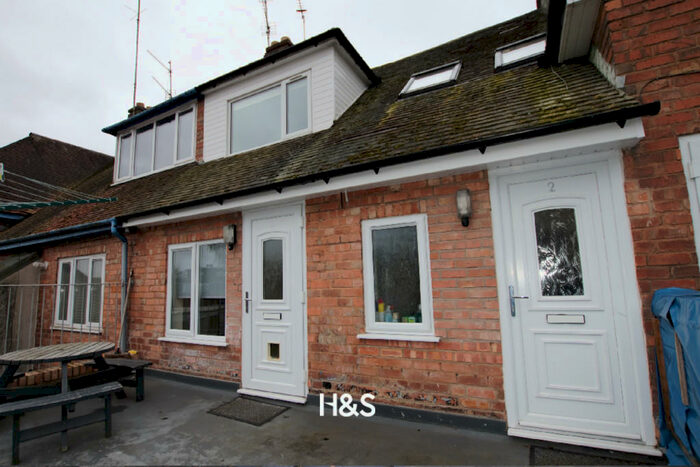 1 Bedroom Flat To Rent In Haunch Lane, Kings Heath, B13