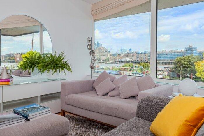 2 Bedroom Flat To Rent In Bermondsey Wall West, London, SE16