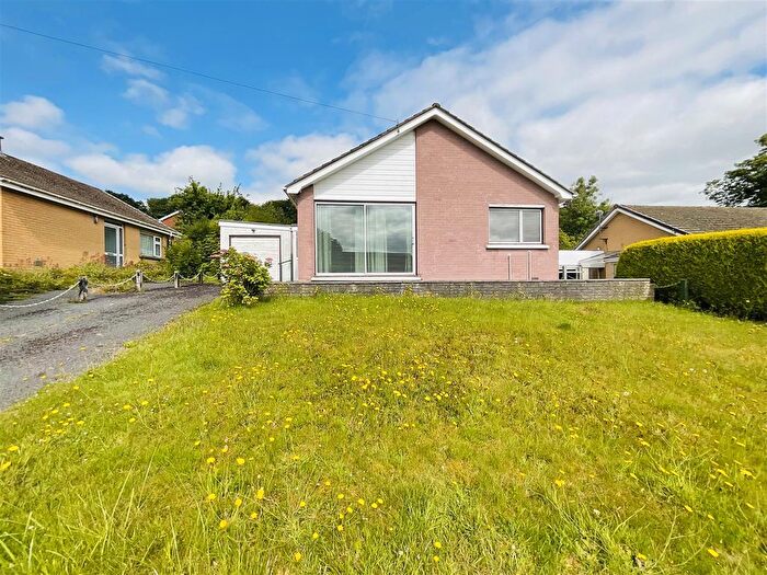 3 Bedroom Detached House For Sale In Dan Y Lan, Llanelli, SA14