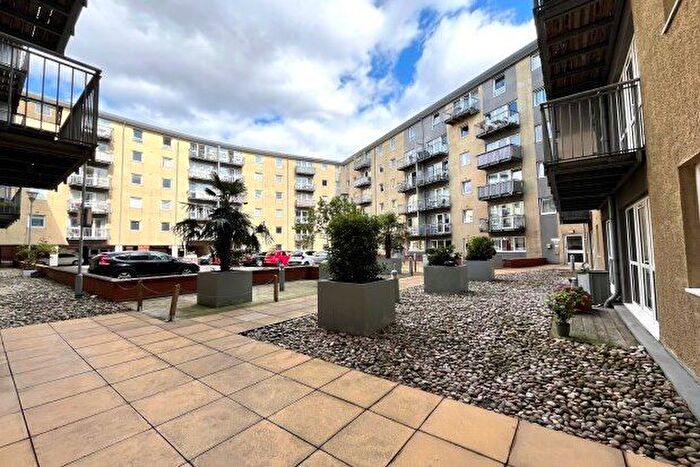 1 Bedroom Flat To Rent In Hall Street, Birmingham, B18