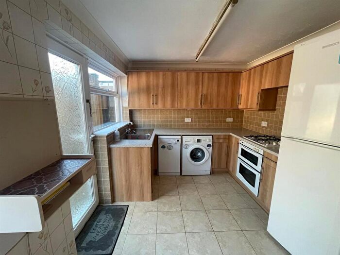 3 Bedroom Terraced House To Rent In Portslade, BN41