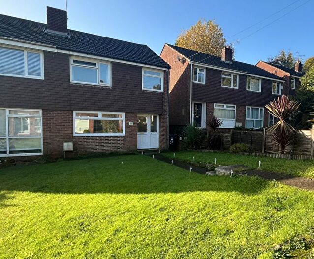 3 Bedroom Semi-Detached House To Rent In Leeside, Portishead, Bristol, BS20