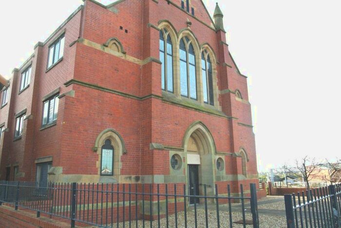 2 Bedroom Apartment To Rent In Church Mansions, Chester Avenue, Poulton Le Fylde, FY6