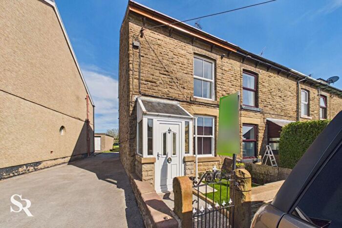 3 Bedroom Terraced House For Sale In Meadow Lane, Dove Holes, SK17