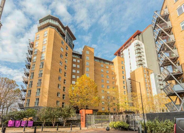 1 Bedroom Flat To Rent In Naxos Building, Hutchings Street, Canary Wharf, Westferry, London, E14