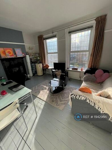 1 Bedroom Flat To Rent In Sussex House, London, NW1