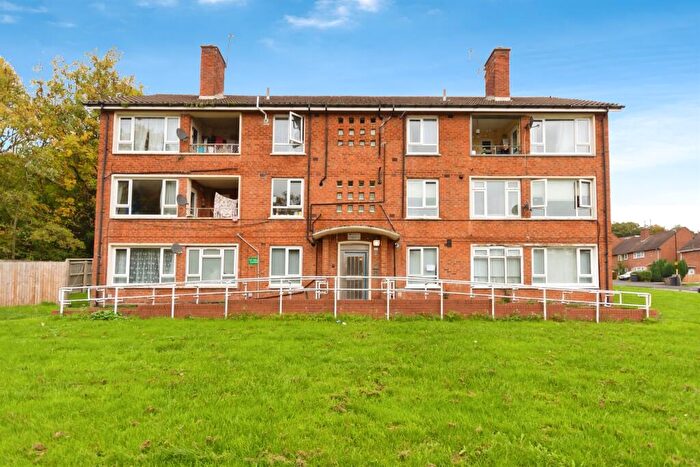 3 Bedroom Flat For Sale In Ferncliffe Road, Birmingham, B17