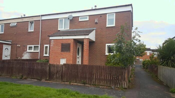 3 Bedroom End Of Terrace House To Rent In Warrensway, Woodside, Telford, TF7