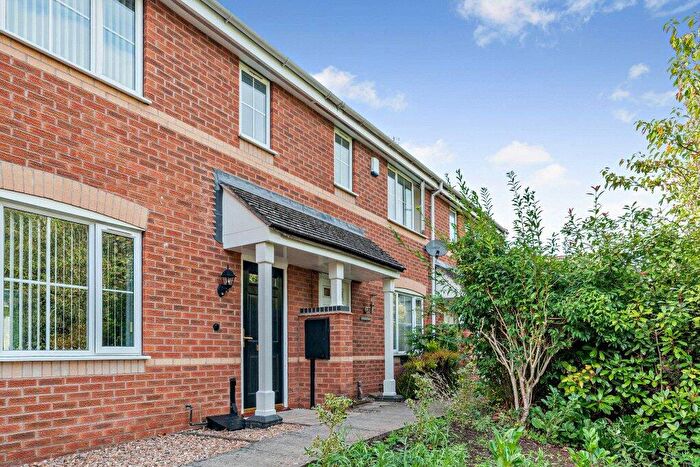 3 Bedroom Terraced House For Sale In Quarryfield Lane, Coventry, West Midlands, CV1