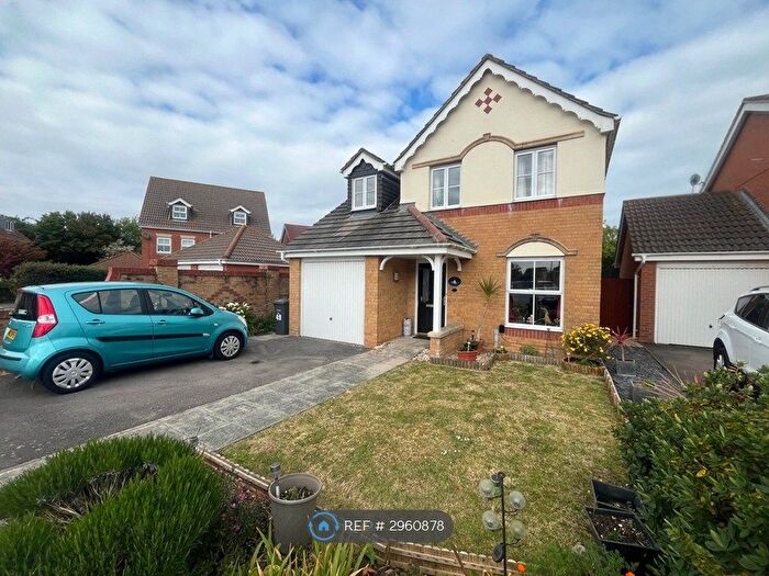 3 Bedroom Detached House To Rent In Osborne Heights, East Cowes, PO32