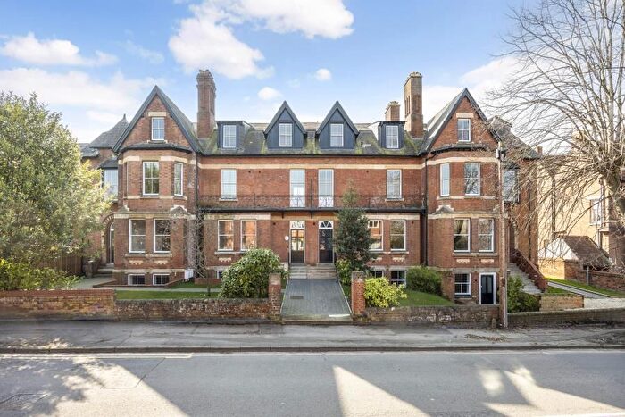 2 Bedroom Flat To Rent In Elizabeth House, Denmark Road, Gloucester, GL1