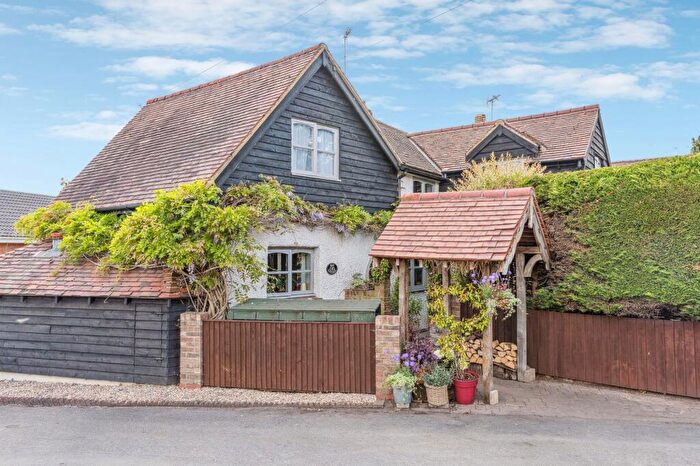 4 Bedroom Cottage For Sale In Moor Lane, Maulden, MK45