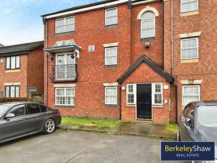 2 Bedroom Flat To Rent In Francine Close, Liverpool, L3