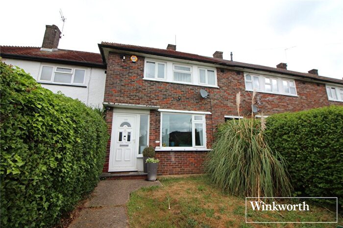 3 Bedroom Terraced House For Sale In Gateshead Road, Borehamwood, Hertfordshire, WD6