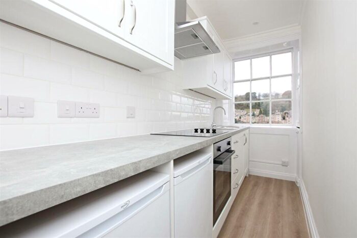 1 Bedroom Flat To Rent In Widcombe Crescent, Bath, BA2