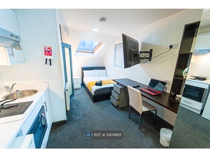 Studio To Rent In Dale Road, Birmingham, B29