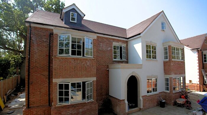 6 Bedroom Detached House For Sale In Lime Avenue, AL4