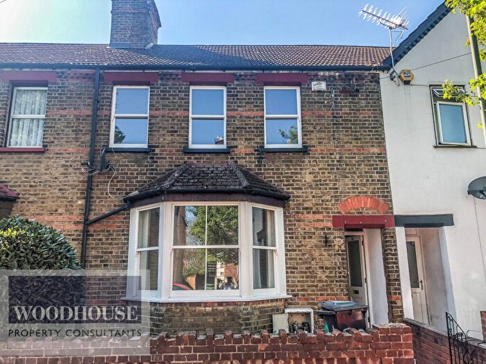3 Bedroom Terraced House To Rent In York Road, Waltham Cross, EN8