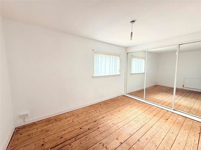2 Bedroom Semi-Detached House For Sale In Belhaven Road, Hamilton, South Lanarkshire, ML3