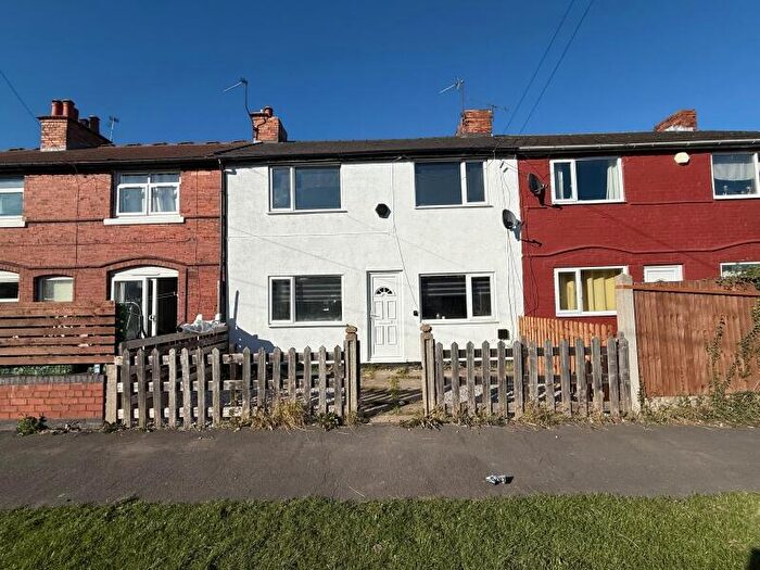 3 Bedroom Terraced House To Rent In Farquhar Road, Maltby, Rotherham, S66