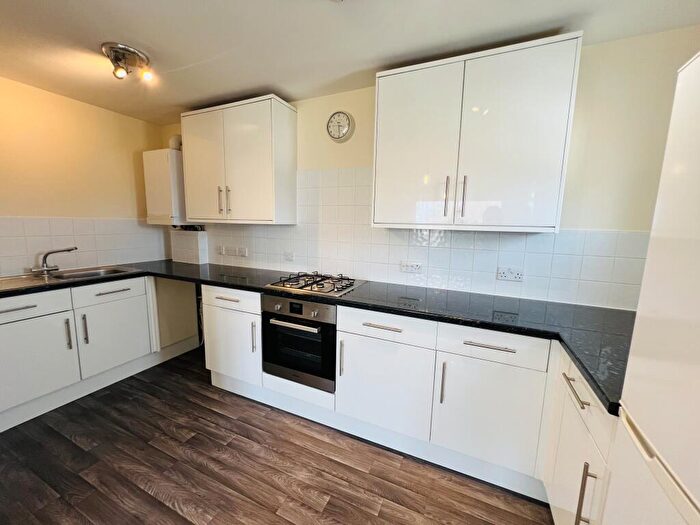 2 Bedroom Apartment To Rent In Seaside, Eastbourne, BN22