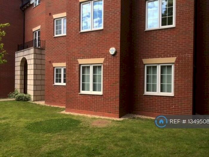 2 Bedroom Flat To Rent In Dingle Lane, Solihull, B91