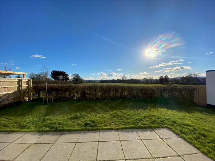 4 Bedroom Detached House To Rent In Leonard Square, Thorverton, Exeter, EX5