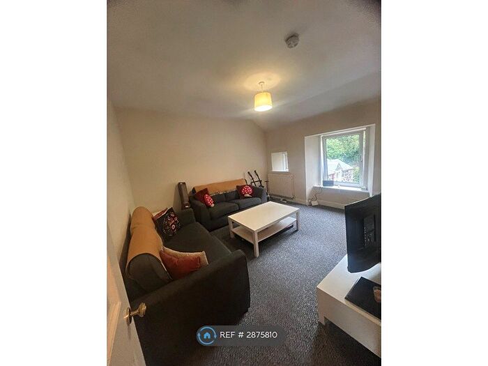 2 Bedroom Flat To Rent In Cowane Street, Stirling, FK8