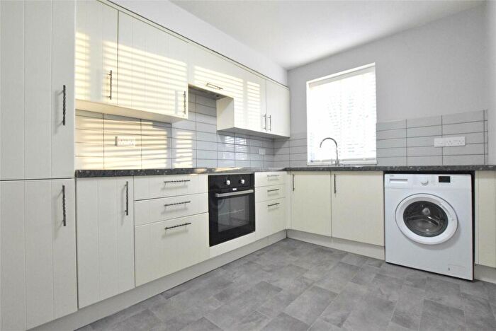 1 Bedroom Apartment To Rent In Barnwood Road, Gloucester, Gloucestershire, GL4