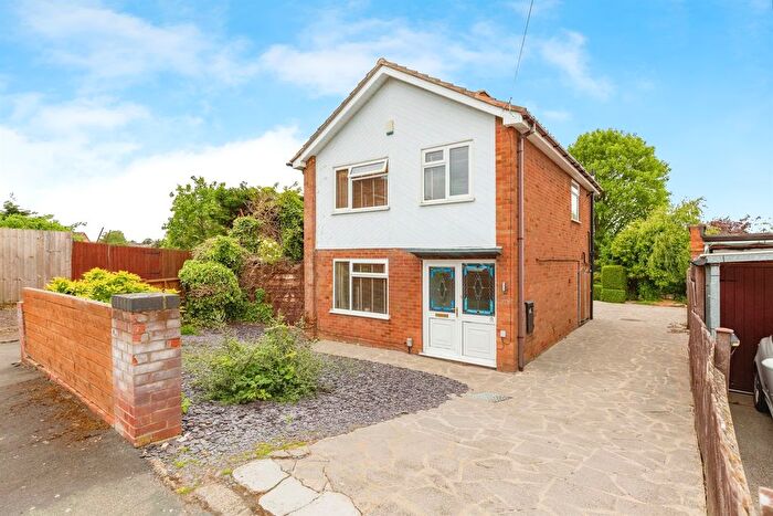 4 Bedroom Detached House For Sale In Chapmans Close, Irchester, NN29