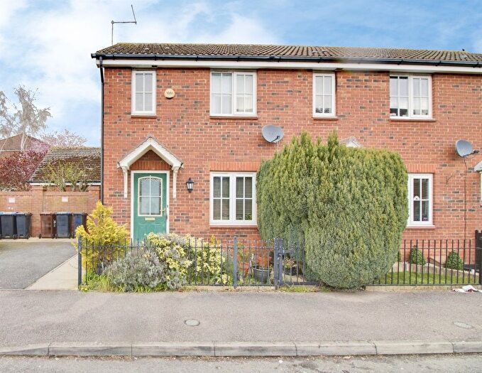 3 Bedroom End Terrace House For Sale In Dragon Road, Hatfield, AL10