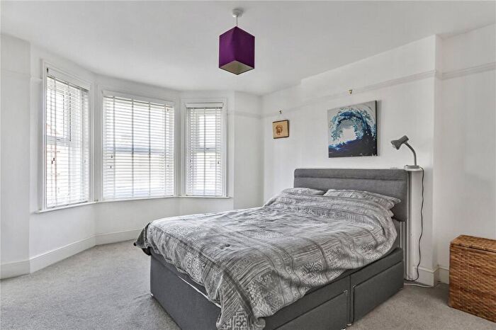 4 Bedroom Detached House For Sale In Nortoft Road, Charminster, Bournemouth, BH8