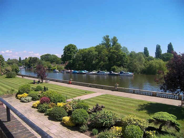 1 Bedroom Flat To Rent In Thames Eyot, Cross Deep, Twickenham, TW1