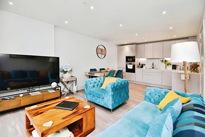 2 Bedroom Apartment To Rent In Rest Bay, Porthcawl, CF36