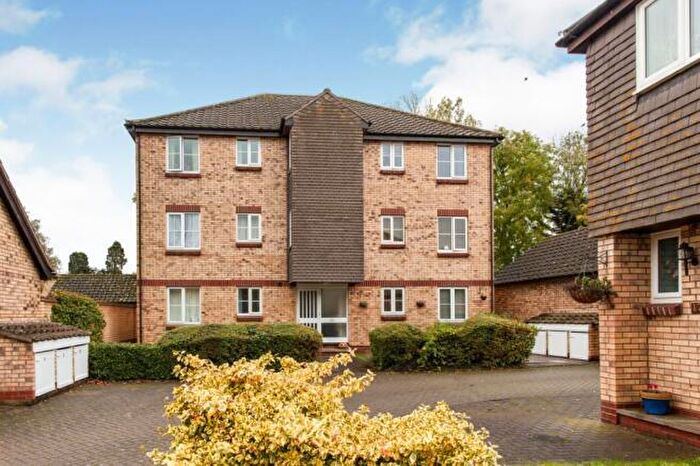 2 Bedroom Flat To Rent In The Brambles, Limes Park Road, PE27