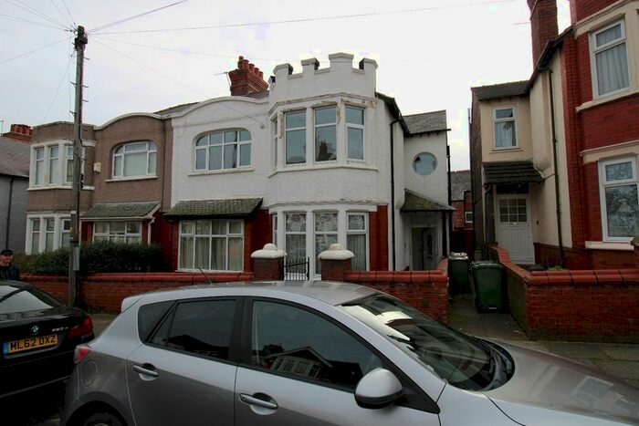 2 Bedroom Maisonette To Rent In Dalmorton Road, New Brighton, Wallasey, CH45