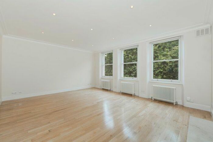 2 Bedroom Flat To Rent In Courtfield Gardens, London, SW5