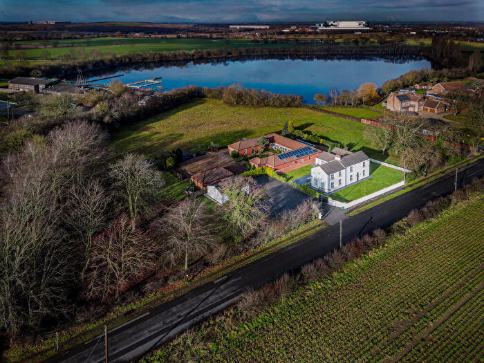 4 Bedroom Detached House For Sale In Firthhill Farm, Old Thorne Road, Hatfield, Doncaster, South Yorkshire, DN7