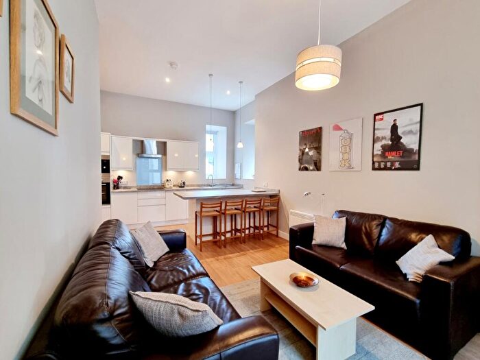 2 Bedroom Apartment To Rent In City Central Wellington Street Leeds, LS1