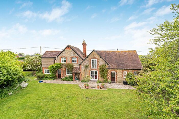 5 Bedroom Detached House For Sale In Inglesham, Swindon, Wiltshire, SN6