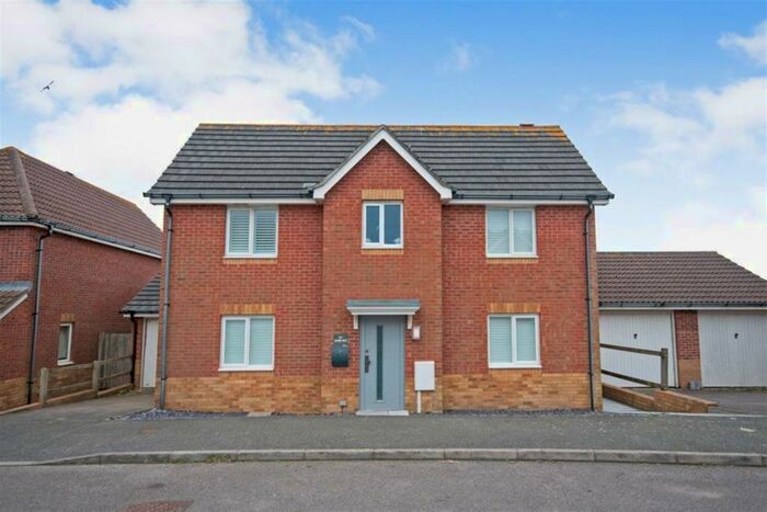 3 Bedroom House To Rent In Haven Way, Newhaven, BN9